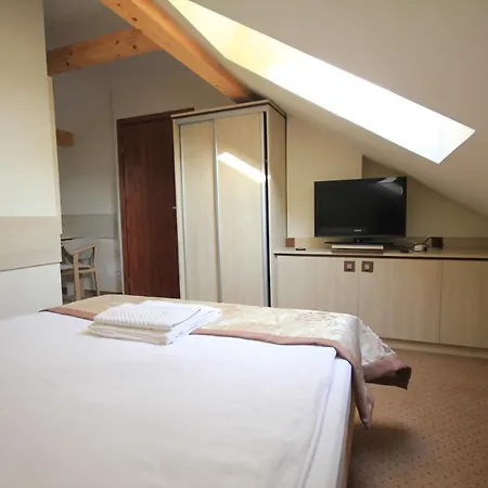 Marina Bed & Breakfast