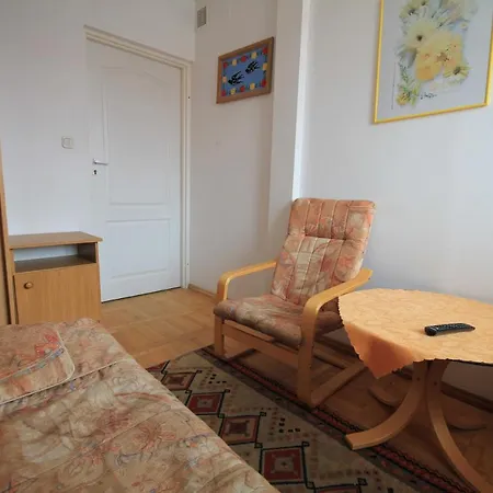 Marina ベッド・アンド・ブレックファスト