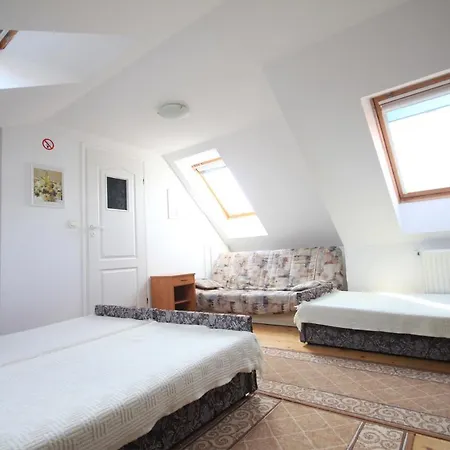 Marina ベッド・アンド・ブレックファスト *