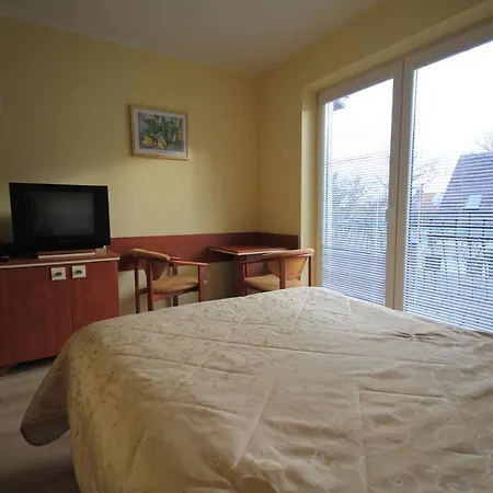 Marina Bed & Breakfast *